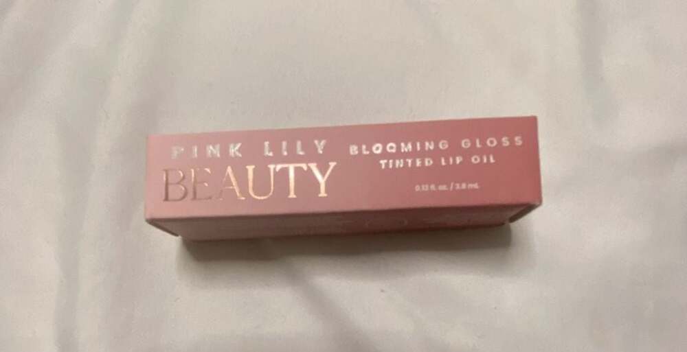Pink Lily Beauty Blooming Gloss Tinted Lip Oil Polished Plum